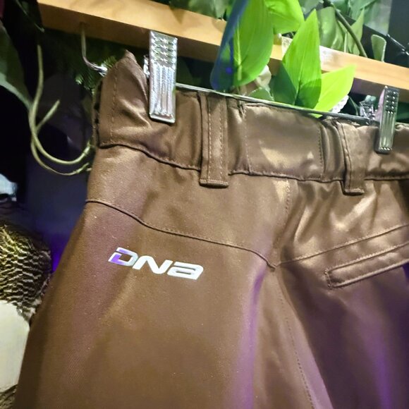 Size 4 Women's Brown Descente DNA Snowboard Pants - Picture 7 of 7